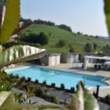 Aura Loving Home Con 4 Posti Letto, Cucina Completa, Terrazzo Ed Un Grande Parco Verde Serravalle d'Asti エクステリア 写真