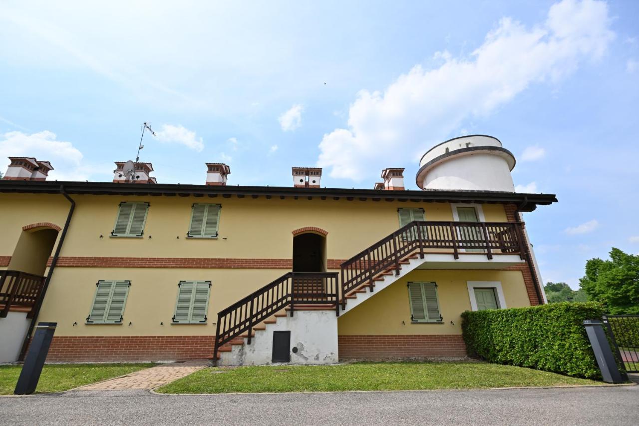 Aura Loving Home Con 4 Posti Letto, Cucina Completa, Terrazzo Ed Un Grande Parco Verde Serravalle d'Asti エクステリア 写真