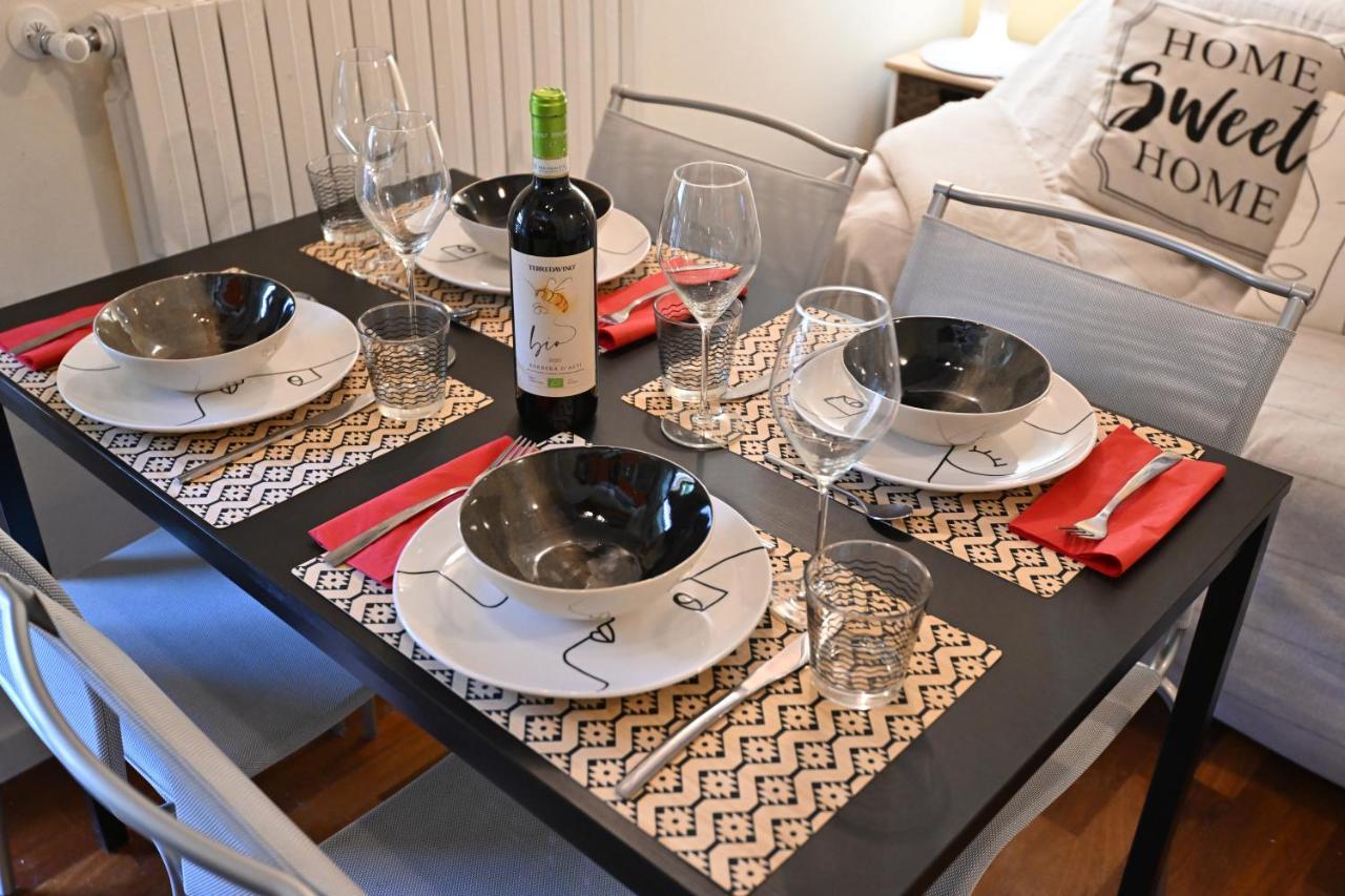 Aura Loving Home Con 4 Posti Letto, Cucina Completa, Terrazzo Ed Un Grande Parco Verde Serravalle d'Asti エクステリア 写真