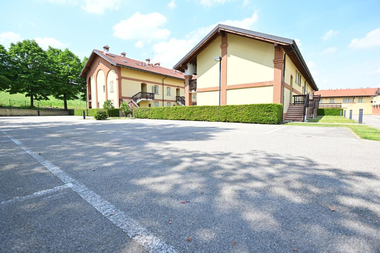 Aura Loving Home Con 4 Posti Letto, Cucina Completa, Terrazzo Ed Un Grande Parco Verde Serravalle d'Asti エクステリア 写真