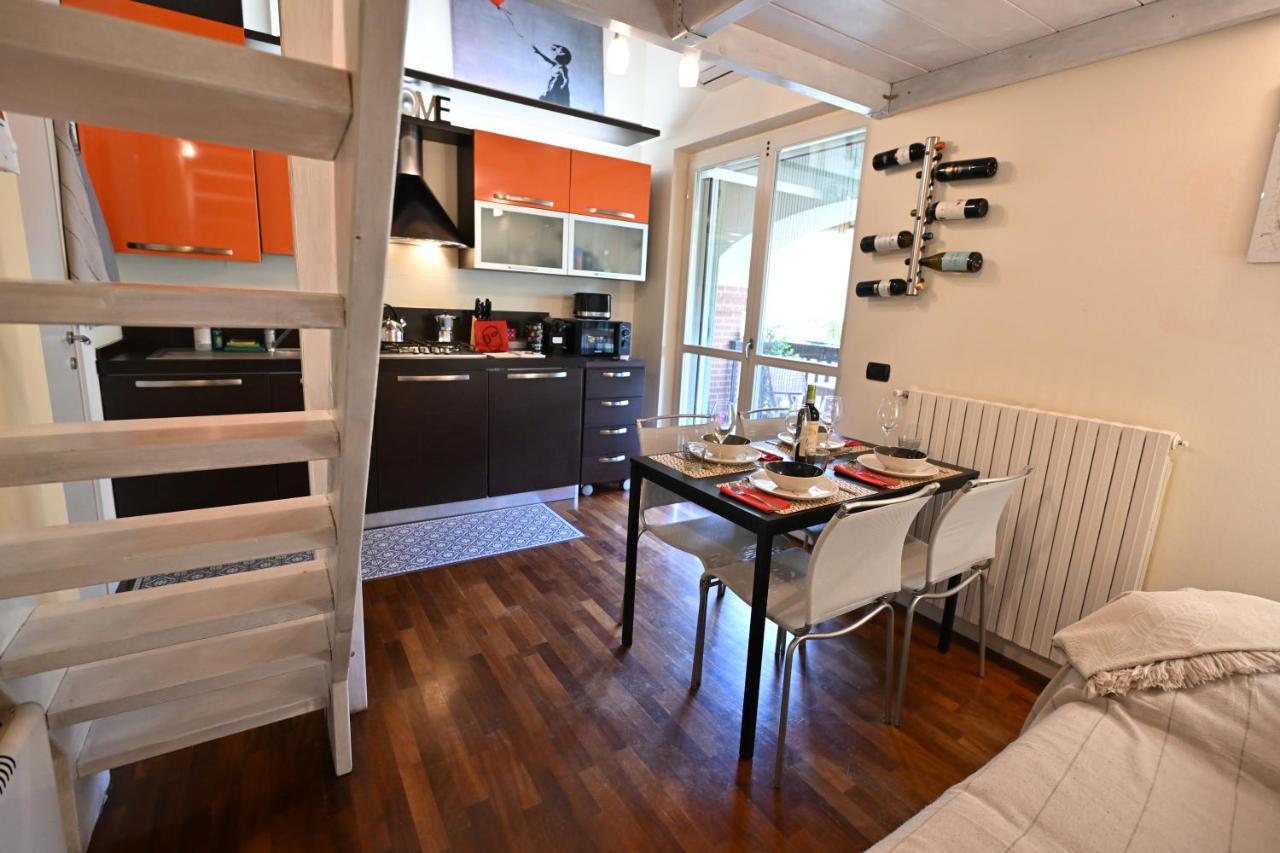 Aura Loving Home Con 4 Posti Letto, Cucina Completa, Terrazzo Ed Un Grande Parco Verde Serravalle d'Asti エクステリア 写真